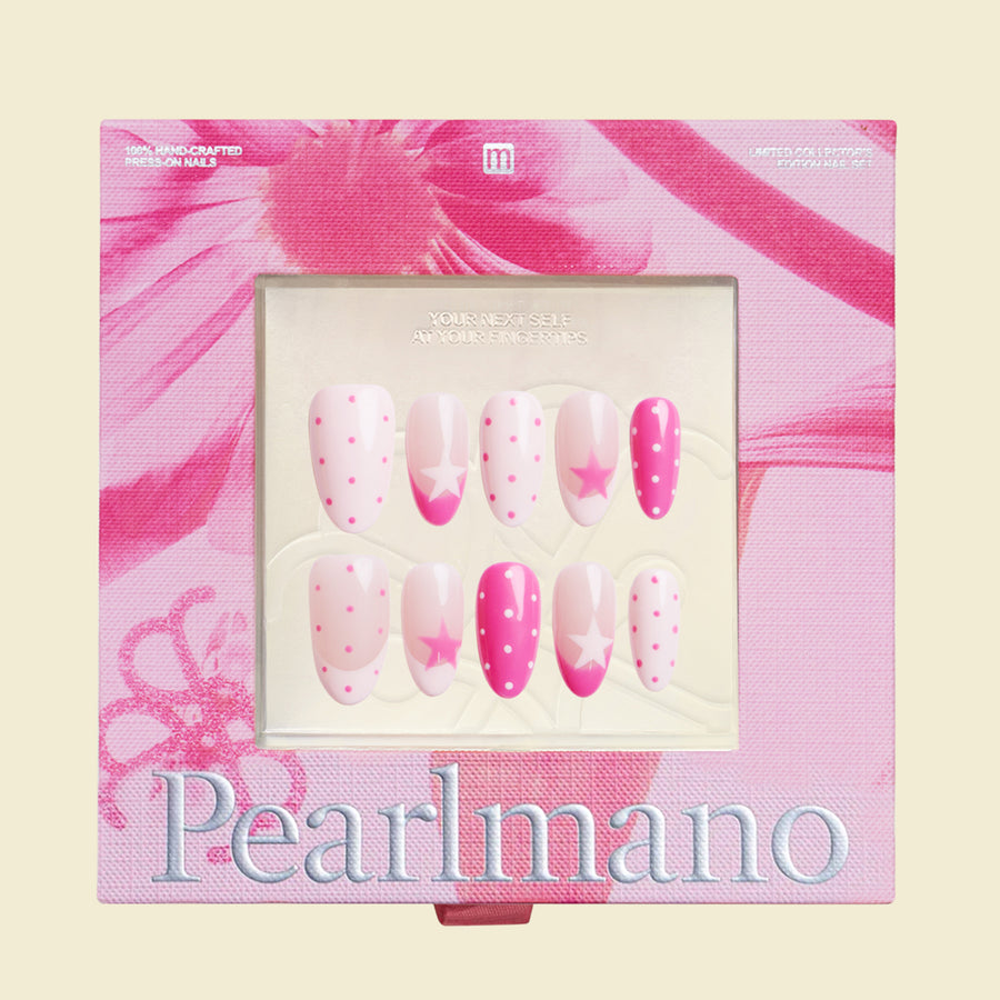 Star Kiss pink star French tip short almond press-on nails